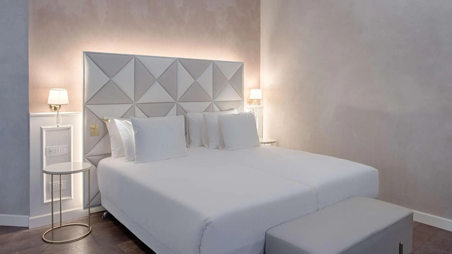 Nh Collection Palazzo Verona 5*,