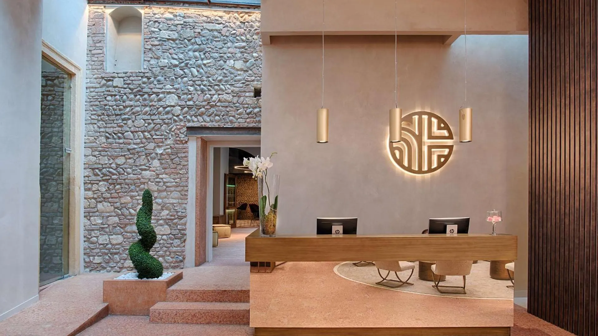 Nh Collection Palazzo Verona 5*,  Italy